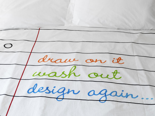 wtfgadgets:  Feeling creative! Check out the doodle by stitch duvet set. Draw shit all over your bed, then when your bored wash it out. Great for mischievous kids who like to draw where they aren’t supposed to. Comes with free pack of pens!Buy it for