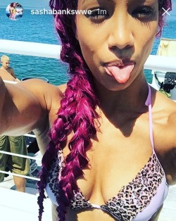 hellsyeahsexywwe:  Sasha Banks 