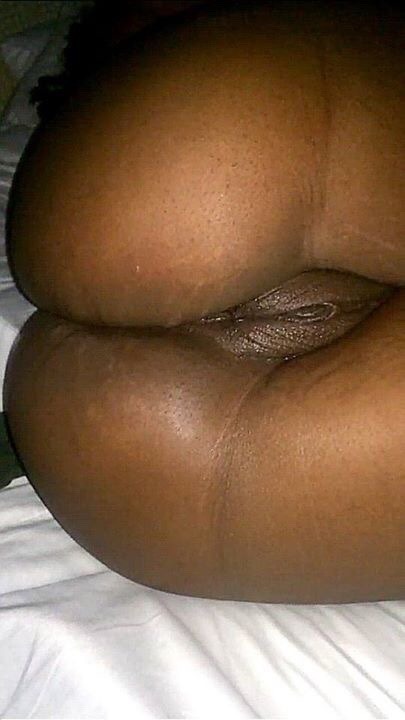 Porn photo thicksexyasswomen:  ilovecurvezatl:  ebonycameltoelove: