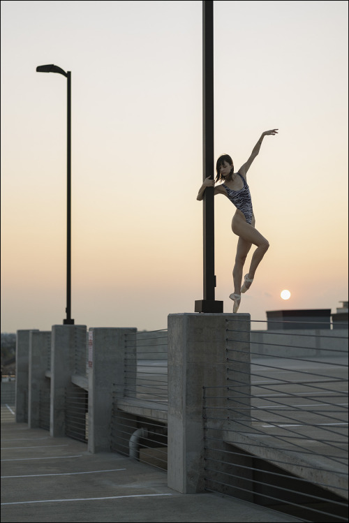 Mackenzie Richter - Houston, TexasThe Ballerina Project book is now in stock: http://hyperurl.co/npm