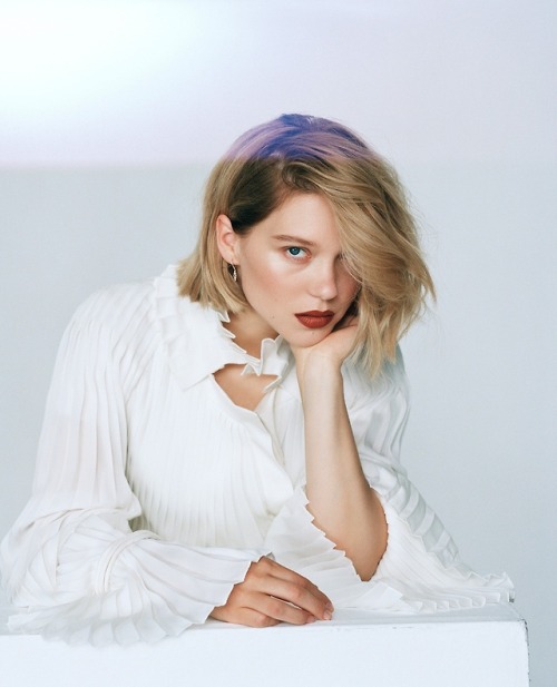 Porn photo edenliaothewomb:  Léa Seydoux, photographed