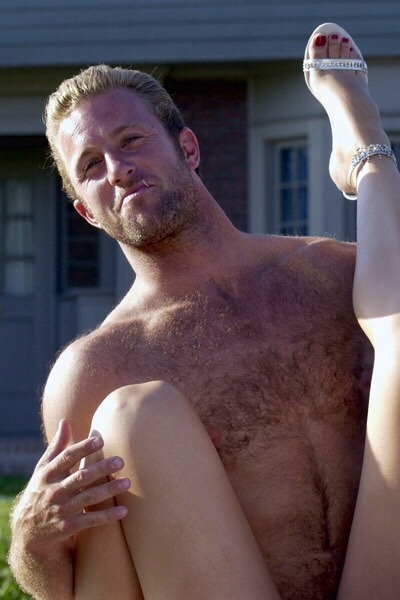 broswithoutclothes:  Celebros Without Clothes: Scott Caan Edition 