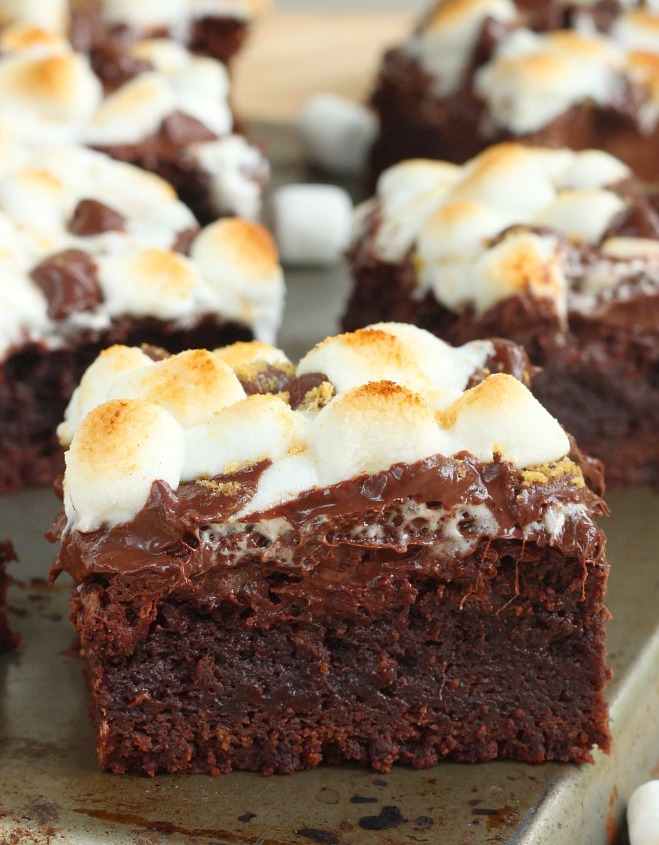 fullcravings:  S’mores Brownies 