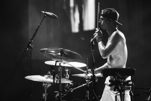 topupdatez:twentyonepilots: AUSTIN(TX02) - #ERS2016 ••