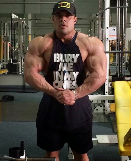 musclecommando:  Tony Searle adult photos