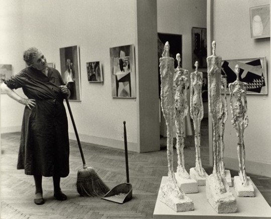 DUFOTOAlberto Giacometti at the Biennale in Venice (7 works), (1962) #oh i love this so much  #bless this photo and bless this lady #DUFOTO#alberto GIACOMETTI #20th century art #photography#sculpture