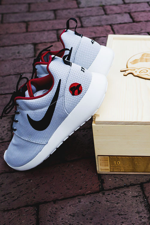 AirVille - Nike Roshe Run “X-Pack” Home by Niwreig