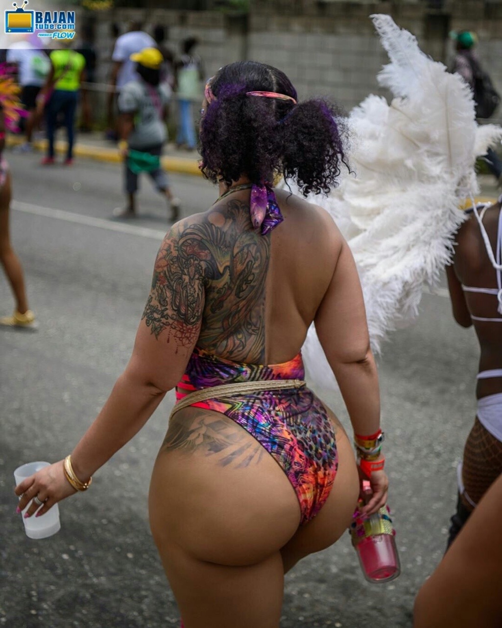 captainfedex:  retiredsatan-the3rd:  Jamaica Carnival 2017 🇯🇲 😍  I must