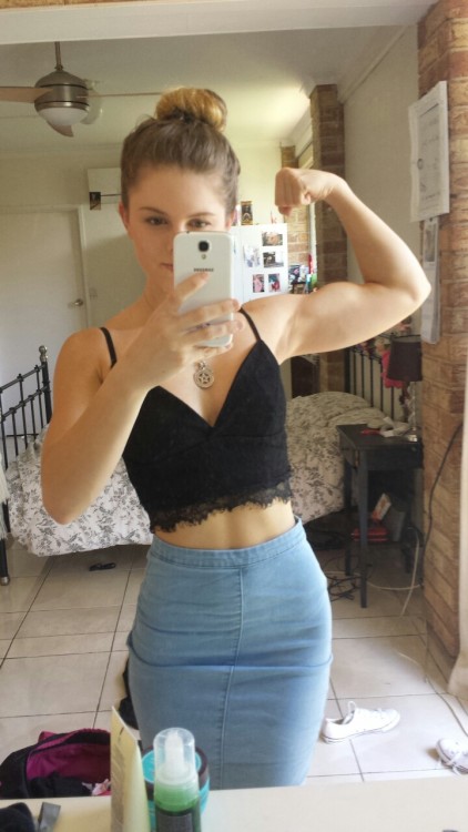 jaydeyfit:  Mixing muscles and femininity since ‘96
