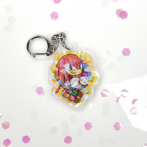 Knuckles acrylic charm keychain! Available Etsy  |  Instagram