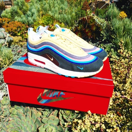 Happy Air Max Day!   #AirMaxDay #AirMax97 #Nike #SeanWotherspoon #Nature #SanDiego  #InstaGood (at S