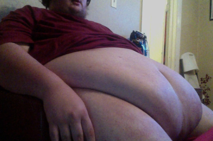 600goingon700:  New clip up at clips4sale.com/79393Iâ€™m getting so fat. I love
