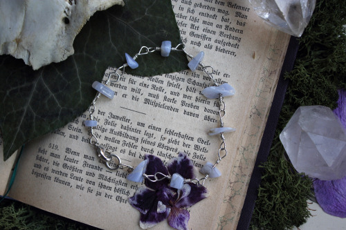 90377:This lovely blue lace agate chip bracelet is available at my Etsy Shop.