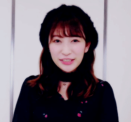 mochichan00:Handshake with Akari