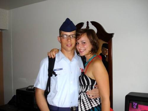 mymarinemindpart2:  Very fine air force wife pt 2 