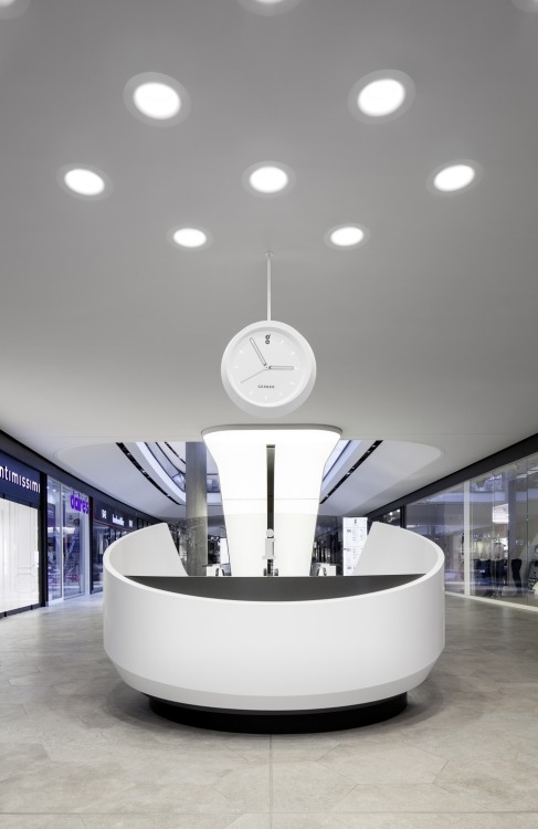 A multi functional building in Stuttgart #InteriorDesign by Ippolito Fleitz Group. http://bit.ly/1Qk