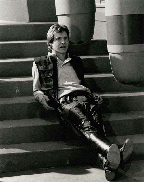 retrostarwarsstrikesback: Harrison Ford relaxed on the set of Return of the Jedi inside the Endon bu