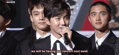 ethereal-baek: baekhyun who just realize that EℓyXiOn is happening next week