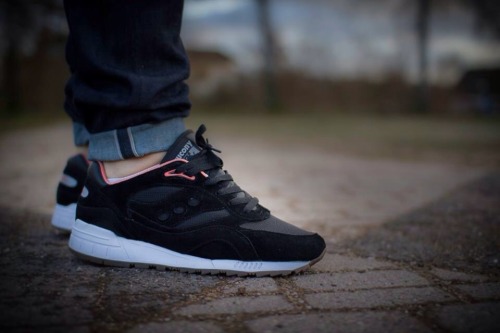 Saucony X Solebox Shadow 90