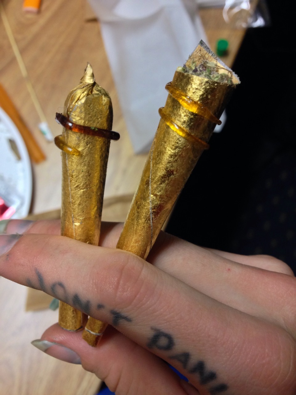 shesmokesjoints:  The amazing johannesnw and I twaxed out these beautiful shine papers