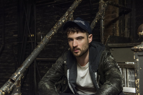 Tom Sturridge of Broadway’s 1984 for GQ.com