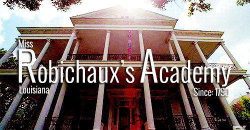  American Horror Story + Locations 