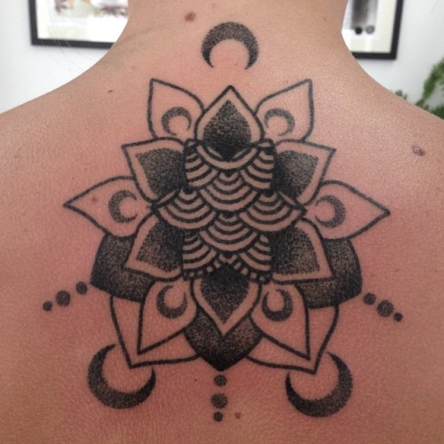 ahistoryofweedcraft:  Done today at @goodtimestattoo .. It was her first tattoo and she was such a champion! 💞 #handpoked #graceneutral 