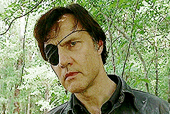 thewalkinggifs:  Dead Weight 
