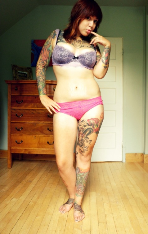 Women with tatoos