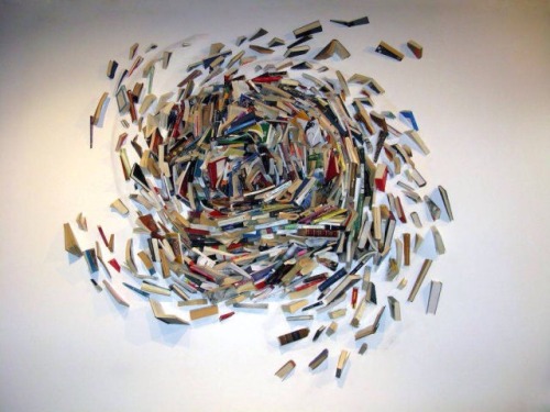 bookmania: Literature overload! Bookish sculptures “Biografías” by Spanish artist Alicia Martin