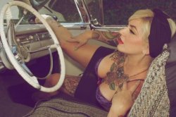 Girls-N-Cars:   &Amp;Gt; &Amp;Gt; Girls-N-Cars &Amp;Lt; &Amp;Lt;  