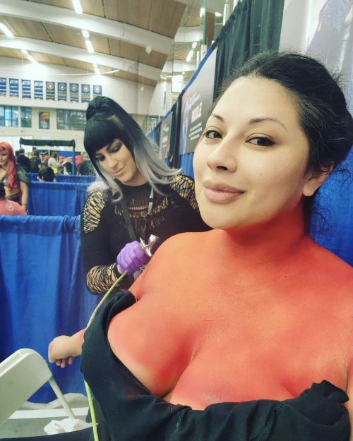 We’ve got a live SFX/Makeup demo today at @northernfancon ! Come see @misschrissylyn and I at 