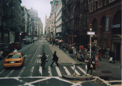 moanarch:  New York by sophiekeeble on Flickr. 