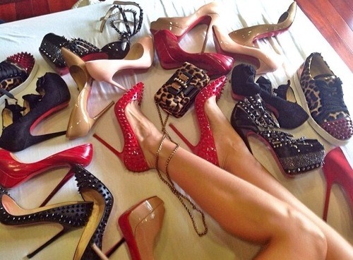 exotiquebxtchxy:  one day