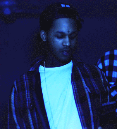 kimmyybabiee:  When she says she don’t send nudes 