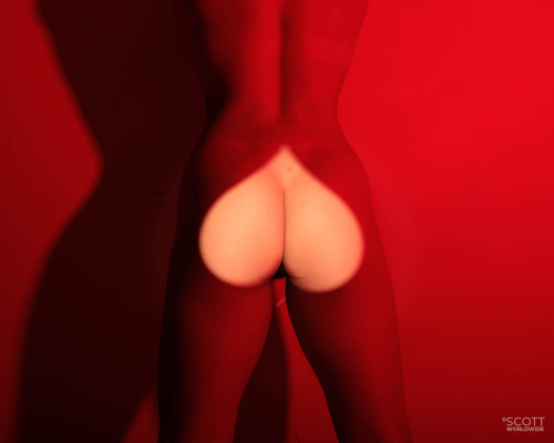Porn Pics Projected light series with Jenny BubbleYumJenny