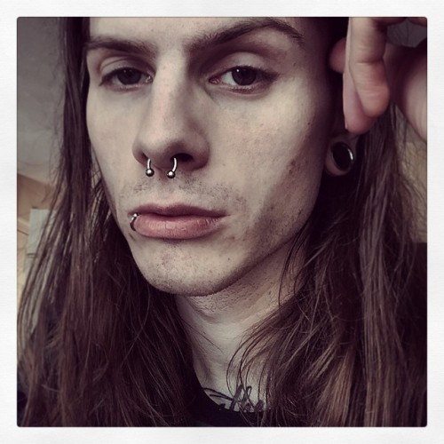 jasontankerley:#latergram #selfie #exhausted #altmodel #cheekbones #follow #followers #guyswithplugs