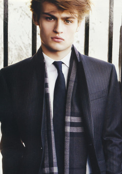 Friendship-Is-A-Single-Soul:  Douglas Booth | Tumblr On We Heart It - Http://Weheartit.com/Entry/34414933/Via/Lottiee20