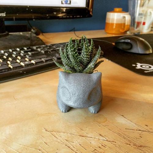 squirtleisthebest: Bulbasaur Planter SOURCE