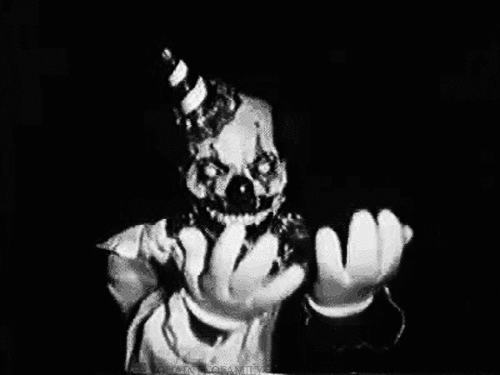 ubernoir:  http://giphy.com/gifs/horror-black-and-white-creepy-5oWpOD8Thsmo8