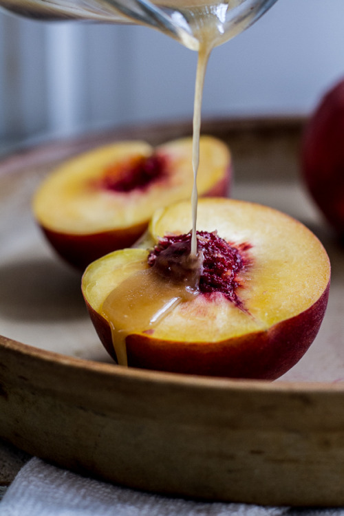 sweetoothgirl:Brown SugarPeaches and Cream Grilled French Toast