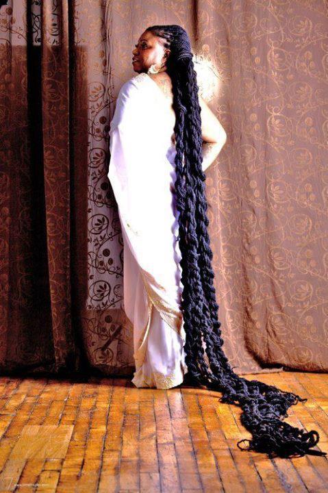 hamburgerjack:  satanic2chainz:  thegoddamazon:  quanofsteeel:  but..but.  BLACK RAPUNZEL  where is that beyonce “god is real” gif  Goodness, that’s lovely. 