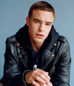 theonewiththevows:  Nico Mirallegro: Rollacoaster