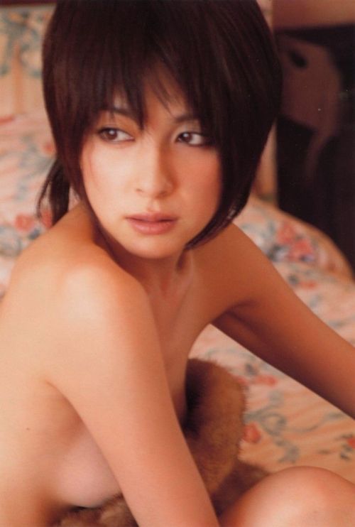 chong2-ho1:  Megumi Okina : 奥菜恵 