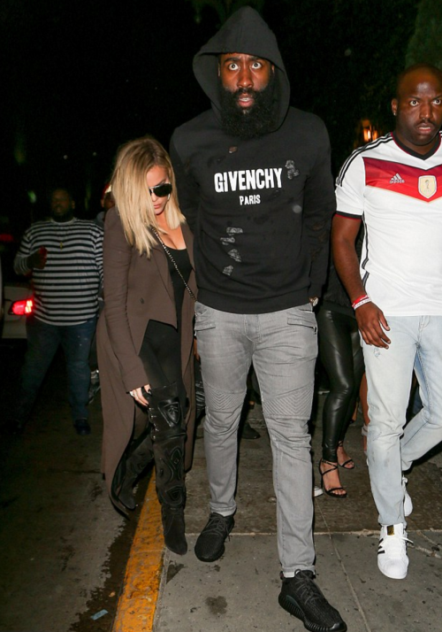 norisblackbook:  Aunite slipped a sleeping pill in Lamar’s applesauce and went out on a date with James Harden last night. 