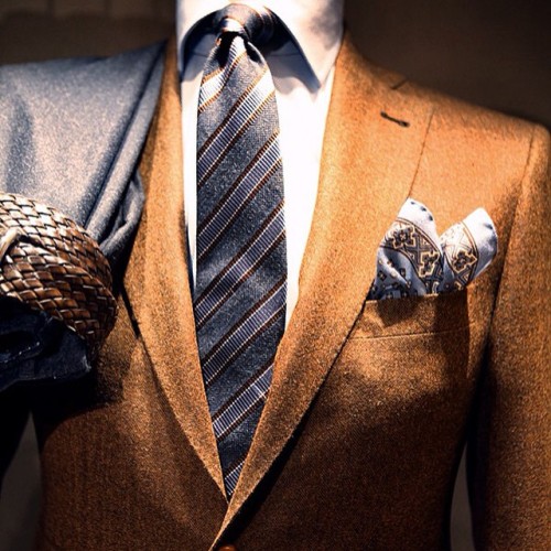 #gntstyle #kingofcool #leather #tie #pocketsquare #silk http://goo.gl/v20Rss