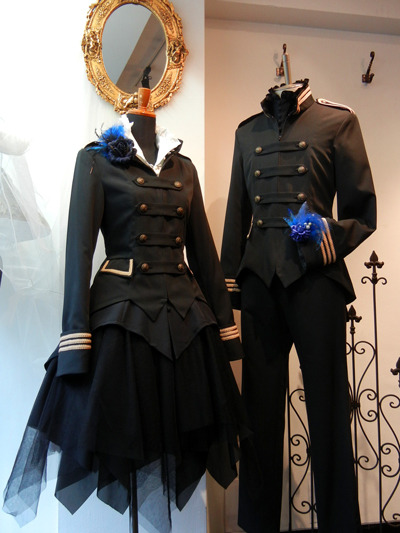 atelierbozuberalles:  New Releases: Atelier Boz -   ヴァルディックジャケット Valdick Jacket BZ2393 / BZM2393 Colours: Black / Bordeaux Price:  Mens ¥30,024 / Ladies  ¥27,864   