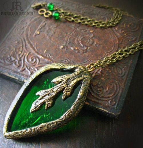 crystalandcandles: swansong-willows: (via Tracery Leaf Stained Glass Necklace by … | Faerie Portal