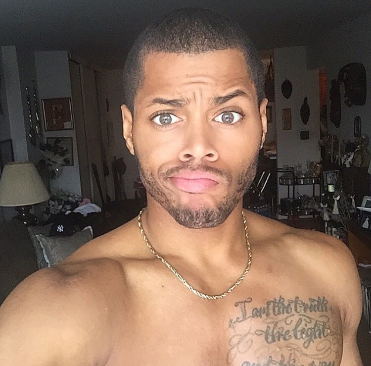 hereisbeautiful:  Man crush any day… Deonee Arnezwww.hereisbeautiful.tumblr.com