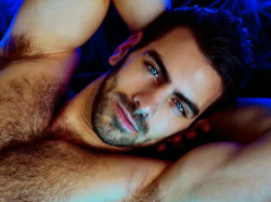 drewrowsome:  http://drewrowsome.blogspot.ca/2016/05/nyle-dimarco-reality-tv-finally-does.html